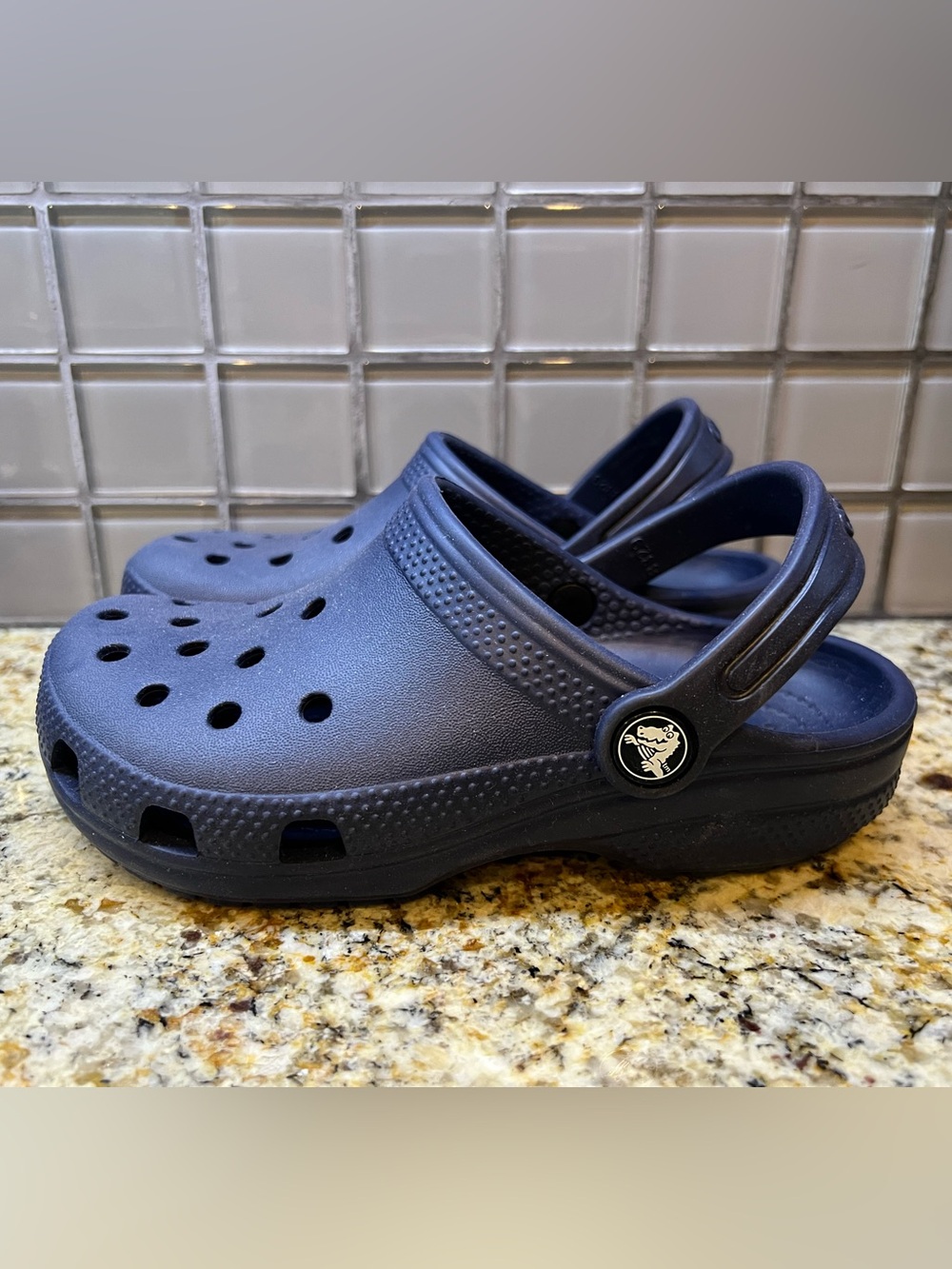 Kids Crocs - Picture 5 of 11